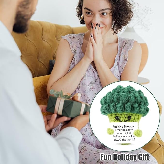 Handgemachter Häkel-Brokkoli mit Positivkarte | Süßes Geschenk- und Deko-Spielzeug mit ermutigender Botschaft – Perfekt für Geburtstag, Büro & Zuhause